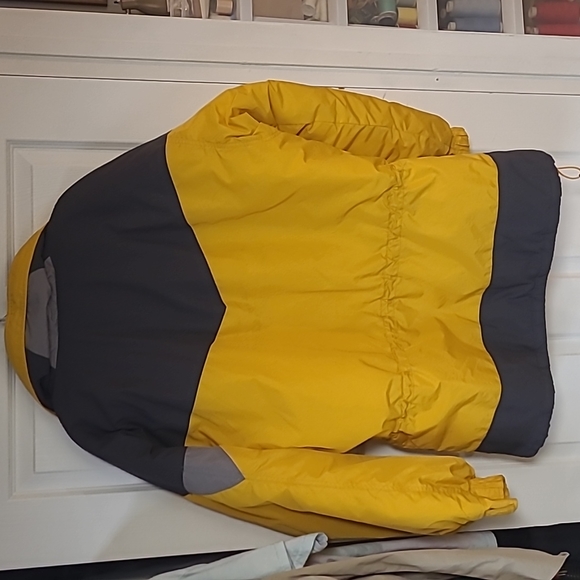 Columbia ski coat - Picture 7 of 8